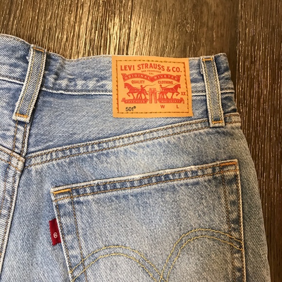 Levi’s 501 shorts - Picture 6 of 10